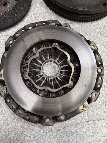 BMW 01-06 E46 M3 S54 Clutch Kit Pressure Plate Disc Flywheel 8.4MM