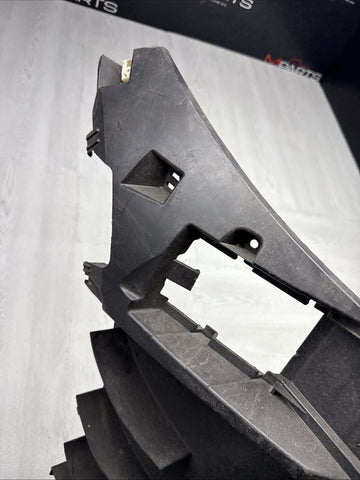 BMW 21-25 G80 G82 G83 M3 M4 Front Right Mount Bumper Bracket Guard OEM