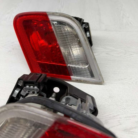 2000–2003 BMW 3 Series E46 Rear Trunk-Lid Tail Light Lamp Left+Right OEM