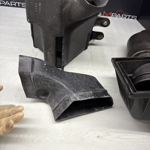 01-06 BMW E46 M3 S54 Air Filter Intake Suction Box Duct Inlet Original