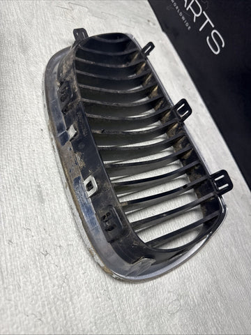 08-13 BMW E90 E92 E93 M3 Front Bumper Kidney Grilles Chrome OEM