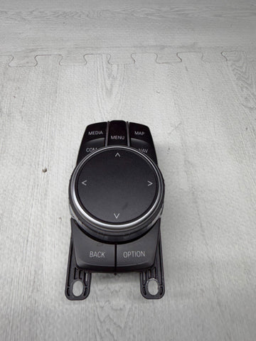 BMW G30 G01 G02 F90 M5 X3 iDrive Navigation Controller Knob NBT NAV Button OEM