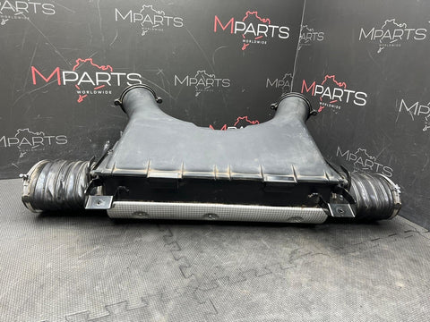 Air Cleaner Filter Box Duct Assembly 315204 318480 OEM 14-16 Ferrari 488