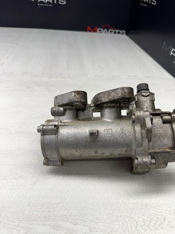 BMW F80 F82 F83 M3 M4 S55 Engine Vacuum Pump without High Pressure Fuel Pump OEM