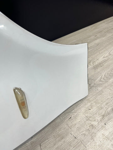 06-10 BMW E60 M5 Front Right Passenger Fender Alpine White