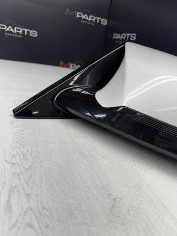 15-20 BMW F82 F83 M4 LEFT DRIVER MIRROR / CAMERA / NO LANE ASSIST