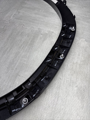 20-25 BMW F96 X6M REAR LEFT QUARTER WHEEL FLARE MOLDING OEM DRAVIT GREY