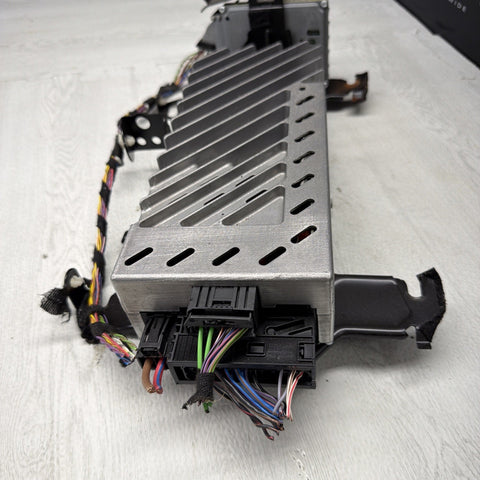 OEM BMW F80 F82 F83 M3 M4 15-20 Top-Hifi Harman Becker Amplifier AMP 9366167