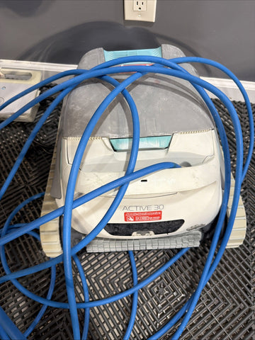 Maytronics Dolphin Active 30i Robotic Pool Cleaner Tested Working