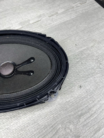 00-06 BMW E46 325CI 330CI REAR HARMAN KARDON SUB SUBWOOFER SPEAKER OEM