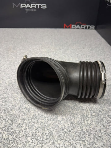 01-06 BMW M3 E46 Engine Air Intake Duct Tube Pipe Hose Left Side OEM 7830356