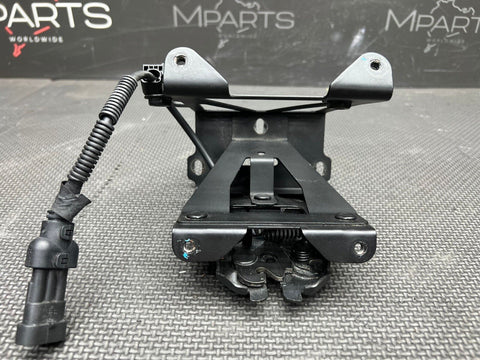 Ferrari 458 Italia, Rear Engine Hood Latch Lever Actuator