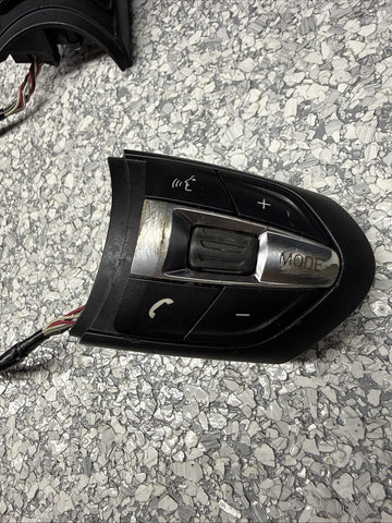 BMW 15-19 F30 F32 335 Steering Wheel Controls Buttons *Broken Trim / Scraped