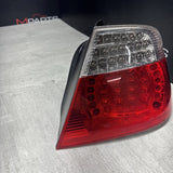 01-06 BMW E46 330 M3 CONVERTIBLE REAR LED TAIL LIGHT PASSENGER