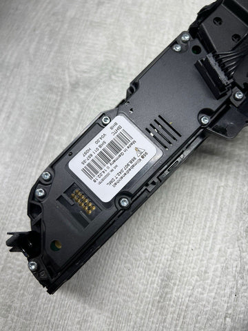 15-18 Porsche Macan Center Console Climate Control Switch Panel Button