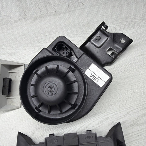 01-06 US BMW E46 M3 3 SERIES Coupe ALARM SIREN KIT SET OEM 8383153 *