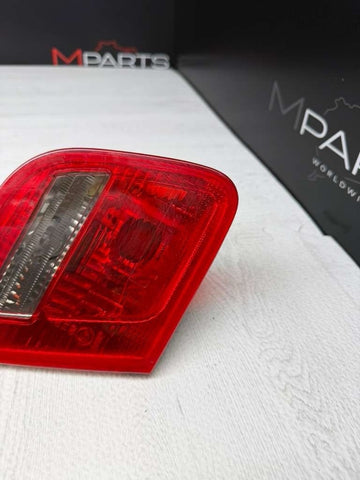 03-06 BMW E46 325 330 M3 Trunk Mounted Inner Tail Lights 6920706 Eagle Eyes