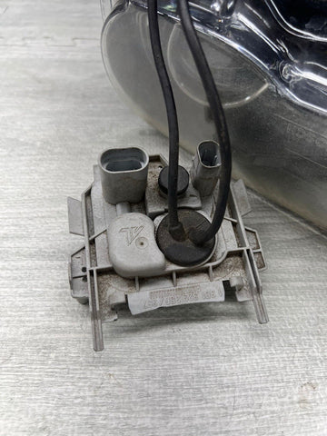 02-06 BMW E46 M3 ORIGINAL Left Driver Side Bi Xenon Headlight