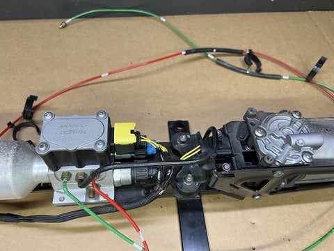 14-17 PORSCHE 911 991 GT3 991.341.263.98 AXLE HYDRAULIC LIFT PUMP 14K MILES