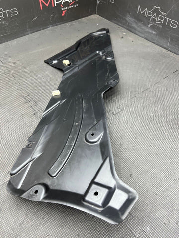 21-23 BMW G80 G82 G83 M3 M4 Rear Right Side Bottom Splash Shield Cover