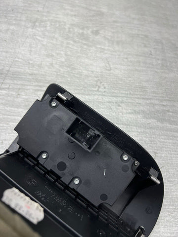 04-10 BMW E63-E64 645 650 M6 Driver Side Grille Air Headlight Switch 64227009271