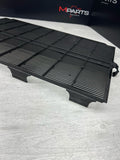 BMW F90 F92 F93 M5 M8 Genuine 17118096936 228281-10 RADIATOR GRILLE VENT COVER