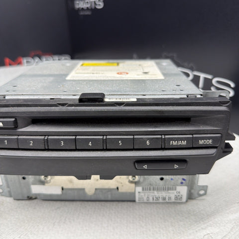 09-13 OEM BMW E82 E92 E93 LCI 328 335 CIC Navigation Headunit 9257188 *Volume*