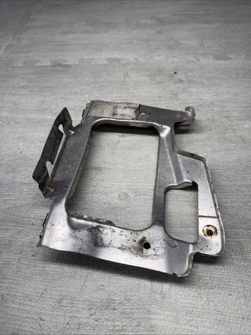 BMW 01-06 E46 M3 Right Passenger Air Brake Duct Bracket 51717892798