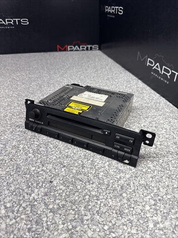 2004 BMW 01-06 E46 325 330 M3 CD Player Business Radio