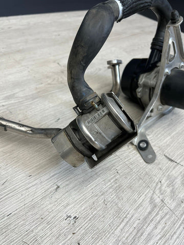 Porsche 911 991 GT3RS Secondary Air Pump 9A1.605.104.72