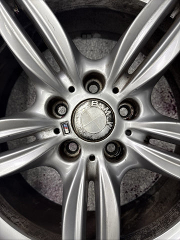 OEM BMW F10 F13 Front Wheel Rim 19x8.5 ET33 Double Spoke Style 351 Silver *Crack