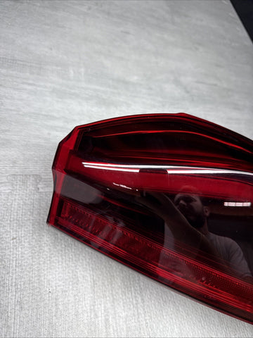 2020-2025 BMW X6 G06 F96 X6M Outer Tail Light Right Passenger Side LED OEM