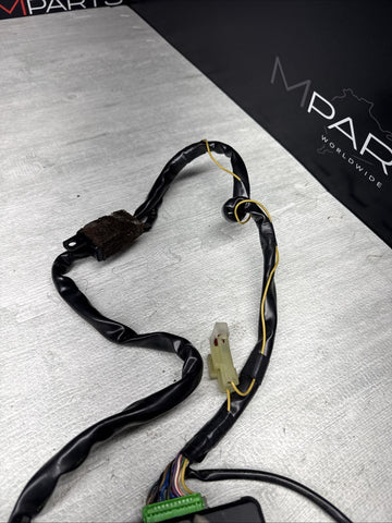 BMW E36 3-Series Late Model Factory OEM Alarm Keyless Module w Wiring Harness