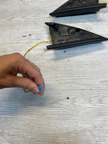 08-13 BMW E92 E93 FRONT DOOR PREMIUM SOUND SPEAKERS TWEETER COVER TWEETERS