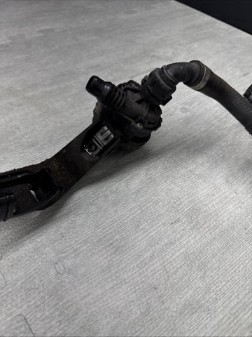 BMW 18-25 F90 F91 F92 F93 M5 M8 Auxiliary Coolant Water Pump 6834923