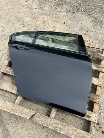 (PICKUP ONLY) 15-18 BMW F30 F80 M3 Black Rear Right Passenger Door Shell