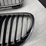 11-13 BMW 335i E92 E93 Front Left Right Upper Grille Set 7254967 7254970 OEM