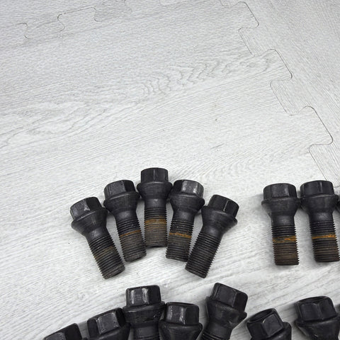 Lug Bolts Wheel Spacer BMW G80 G82 G83 G87 M2 M3 M4 21-26 Stock