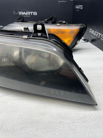 99-02 BMW Z3 M Z3M Front Headlights Lamps Halogen 8386047 OEM