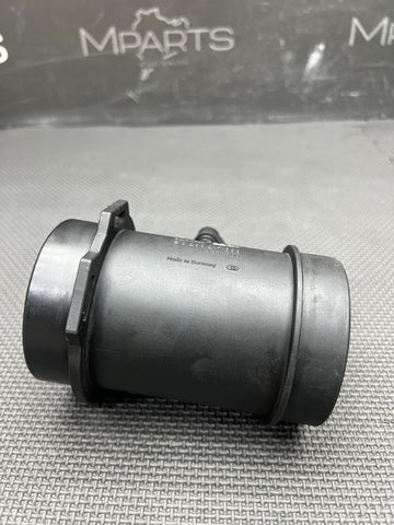 99-03 BMW E39 M5 AIR MASS FLOW SENSOR MAF OEM BOSCH