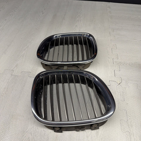 BMW Z3M Z3 M Front Kidney Grills Grilles OEM Set