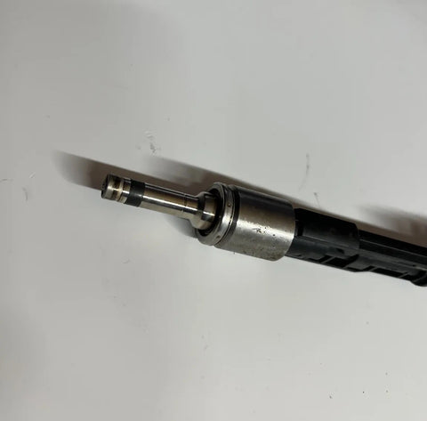 11-20 BMW F22 F30 F32 E89 F80 F82 F83 F87 M2 M3 M4 S55 FUEL INJECTOR 7639994