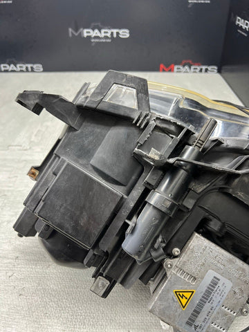 BMW 02-06 E46 M3 RIGHT HEADLIGHT XENON 1305621772 OEM + Halos *Faded Lens