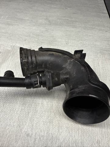 Genuine BMW X5M X6M F95 F96 SAC SAV FILTERED AIR DUCT TUBE CYL. 1-4 13718091475