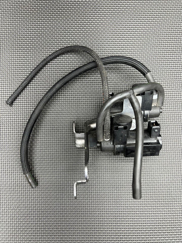 2012-2019 BMW F10 M5 F06 F12 F13 M6 4.4L V8 TURBO PRESSURE VALVE PAIR OEM 179207