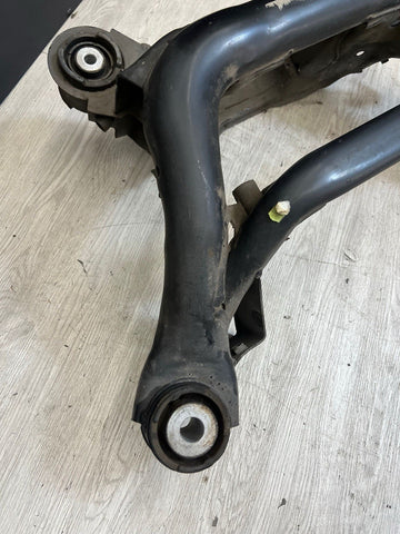 01-06 BMW E46 M3 REAR SUSPENSION SUBFRAME AXLE CARRIER CRADLE