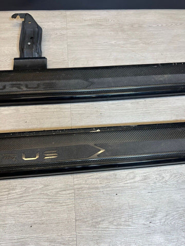 (PICKUP ONLY) Lamborghini Urus Side Steps Running Step Boards