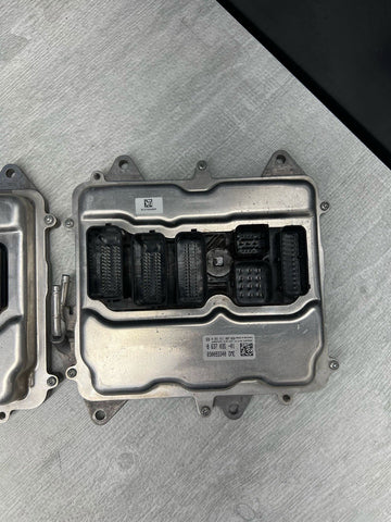 OEM BMW F10 F12 F06 M5 M6 DME ECU S63 Engine Control Computers DME ECU Pair