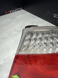 01-06 E46 BMW 330 M3 CONVERTIBLE REAR LED TAIL LIGHT RIGHT 6937454