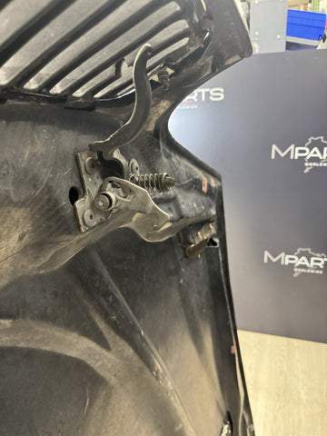 (PICKUP ONLY) BMW E46 M3 01-06 VIS Racing Sport Carbon Fiber Hood Style *Notes*